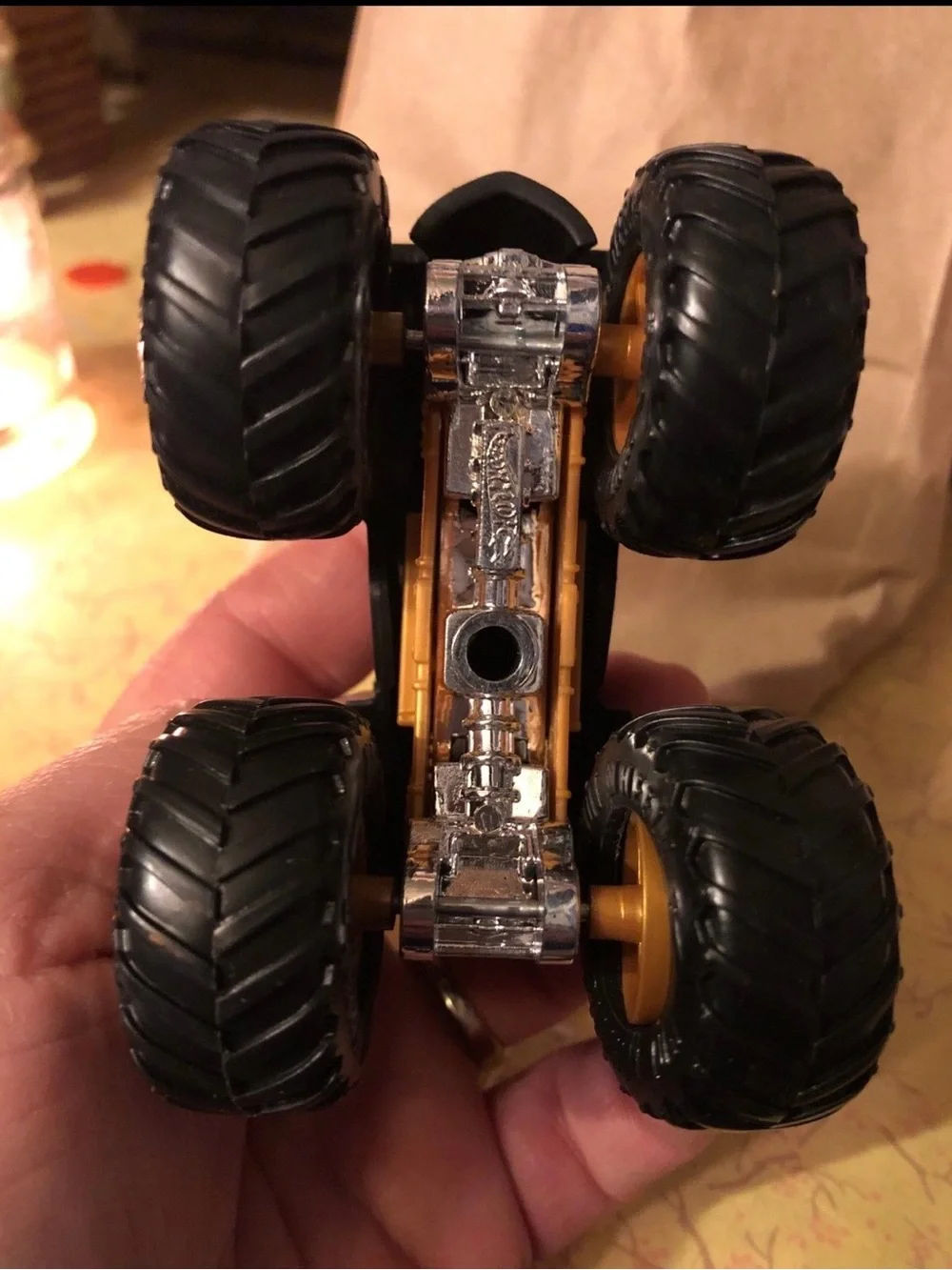 Hot Wheels Monster Jam Loco Punk 1:64 Truck